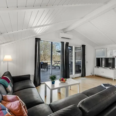 Teofilka - 2-5km From The Sea By Interhome